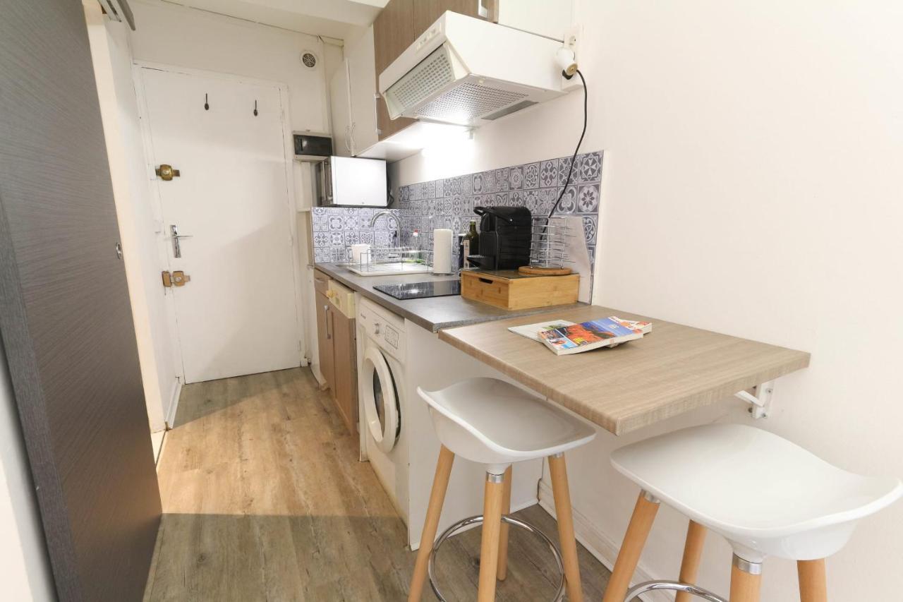Small And Functional Studio In A Charming Residence - Benakey Cannes Extérieur photo