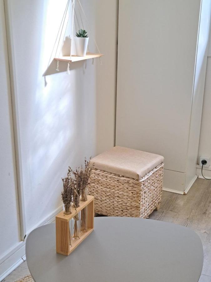 Small And Functional Studio In A Charming Residence - Benakey Cannes Extérieur photo